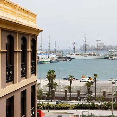 In Palmas Near Canteras Las Palmas / Gran Canaria